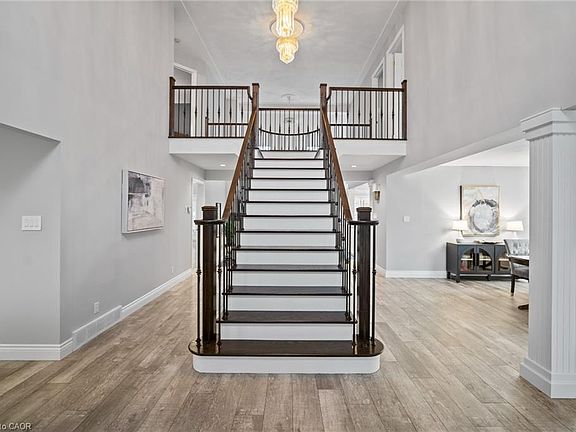 3rd image of 2255 Mohawk Trl