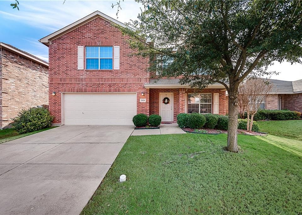 1st image of 2024 Pine Knot Dr