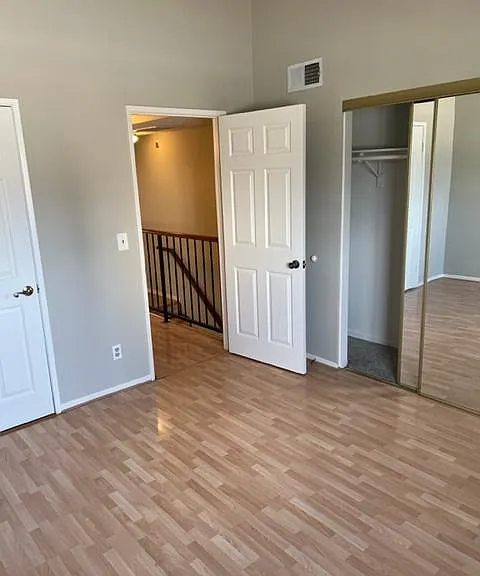 147 W Acacia Ave #114 — Photo 9