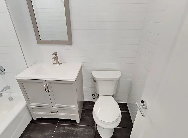 416 Lenox Ave #3B — Photo 8