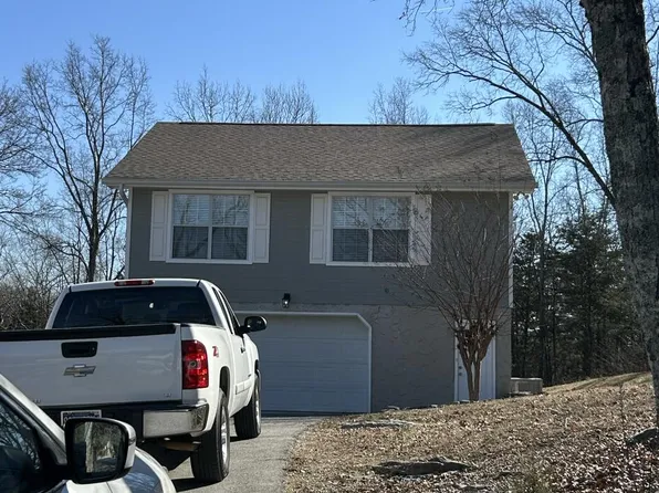 6616 Fairview Rd, Hixson, TN 37343