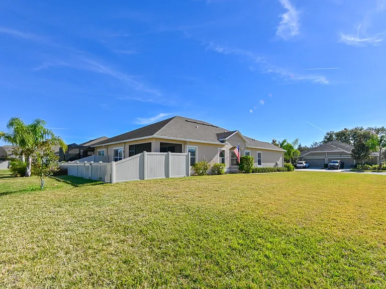13529 Crest Lake Dr — Photo 30