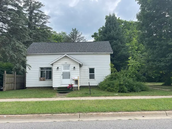 315 Allegan St, Plainwell, MI 49080