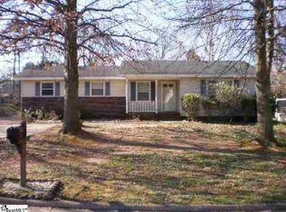 308 W Yellow Wood Dr, Simpsonville, SC 29680