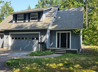 1744 Old Clifton Rd, Port Orchard, WA 98367