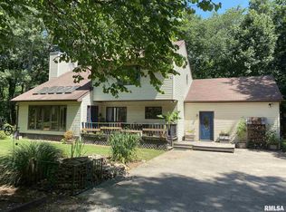 7628 Little Wolf Rd, Carbondale, IL 62902