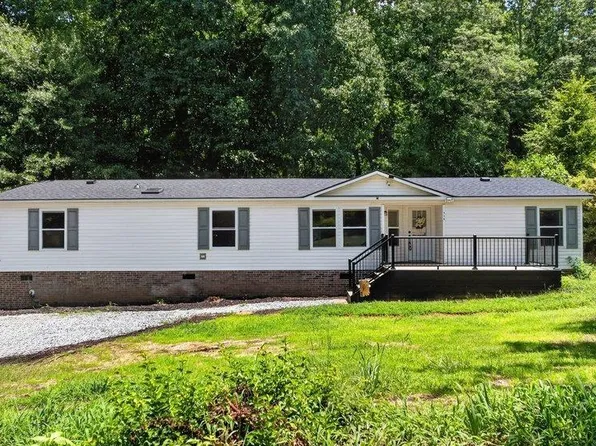 314 Lonesome Pine Ln, Wellford, SC 29385