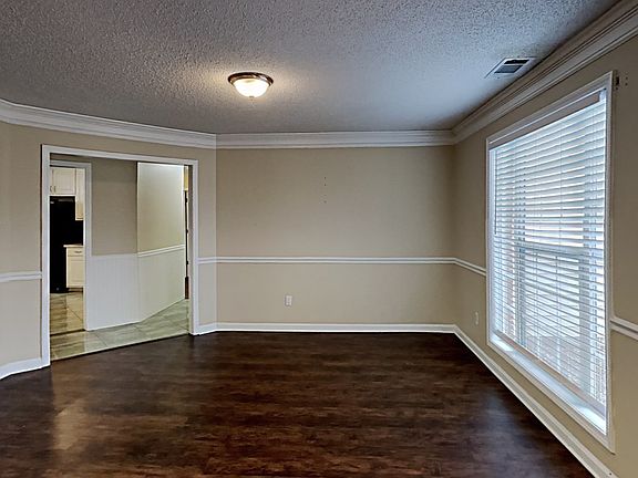 3rd image of 2031 Reserve Pkwy