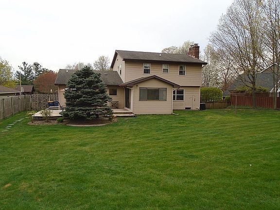 2nd image of 2711 Westbrook Dr NW