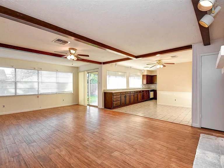 9510 Huntington Way Dr — Photo 18
