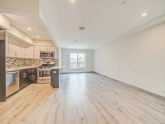 3rd image of 30-68 38th St #2A