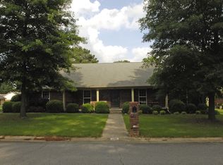 298 Pickwicket Dr, Conway, AR 72034