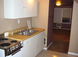 2417 S 13th St #2, Springfield, IL 62703