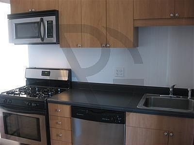 2nd image of 2134 W Concord Pl #21343F