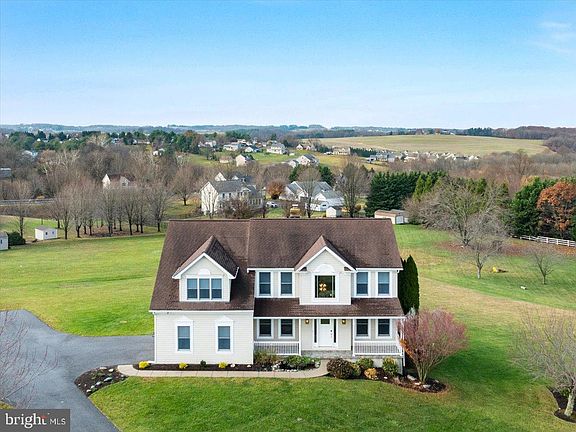 2nd image of 6414 Whistling Wind Way