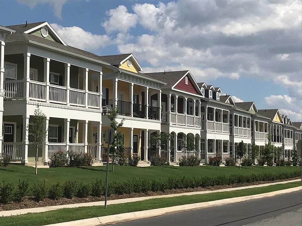 1st image of 343 N Woods St #343