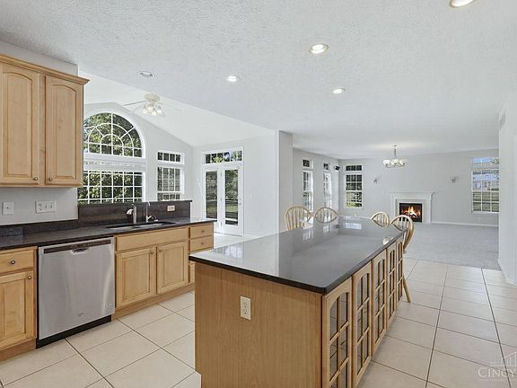 4th image of 3767 Dunlop Ct
