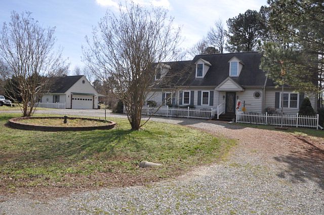1st image of 217 Crossing Cove Way