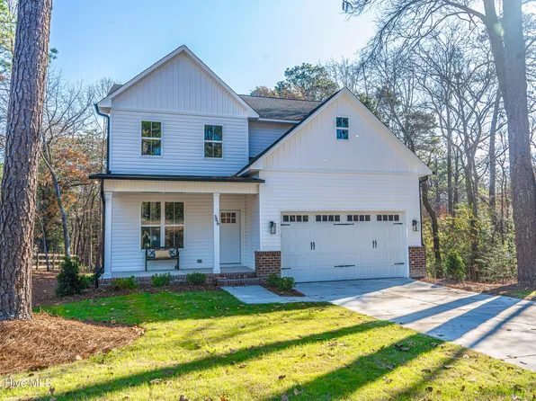 346 Gun Club Dr, Pinehurst, NC 28374