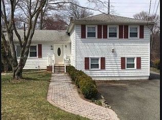 186 Walnut St, Livingston, NJ 07039
