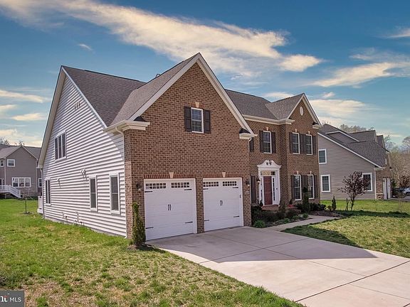4th image of 3604 Winterbourne Dr