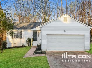 5931 Running Deer Rd, Charlotte, NC 28214