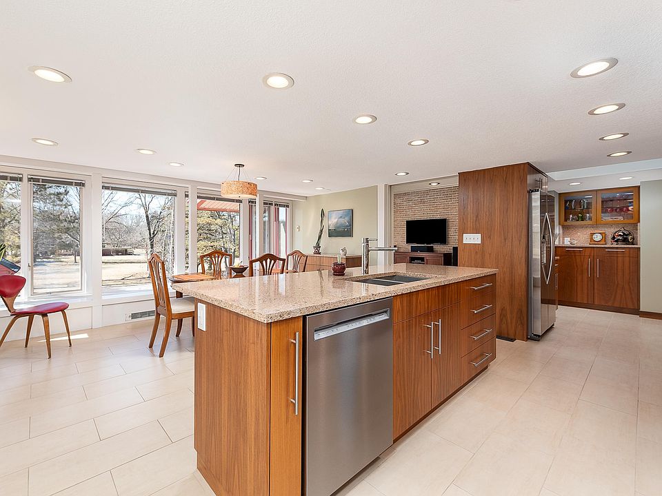 13th image of this home