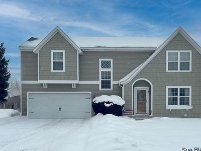 8641 Suntree Dr, Zeeland, MI, 49464