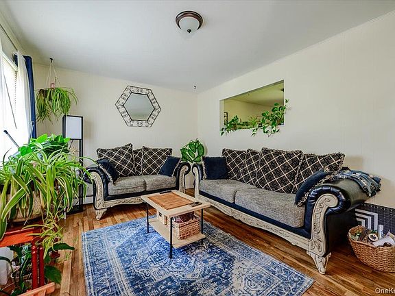 2nd image of 1380 Brooklyn Boulevard