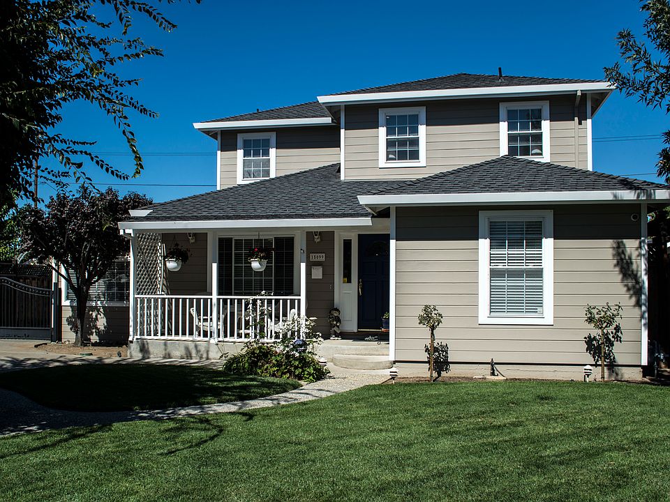 Craftsman Style Home 
