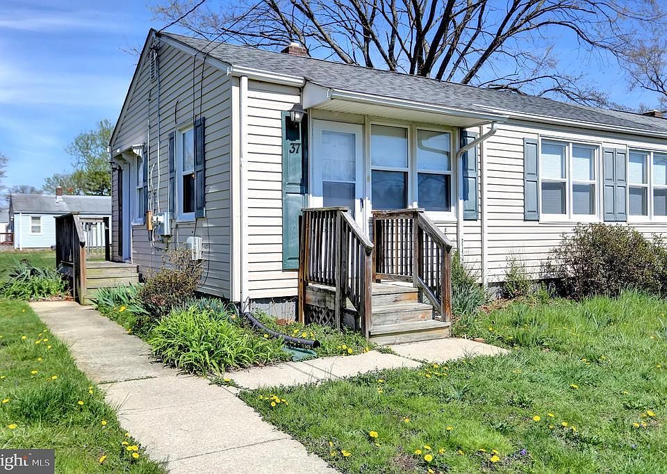 1st image of 37 Aberdeen Ave