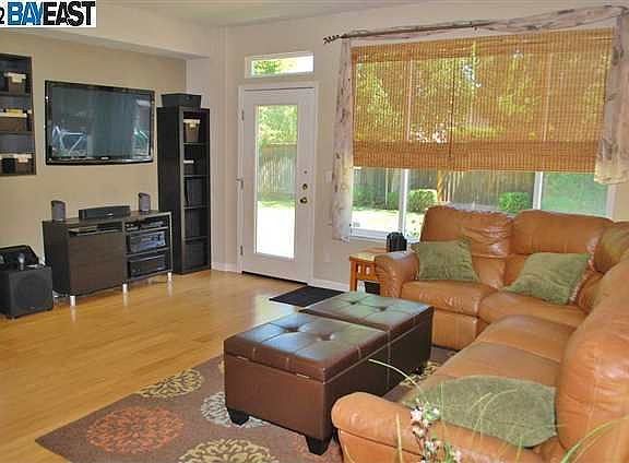 5th image of 8161 Tanforan Ct
