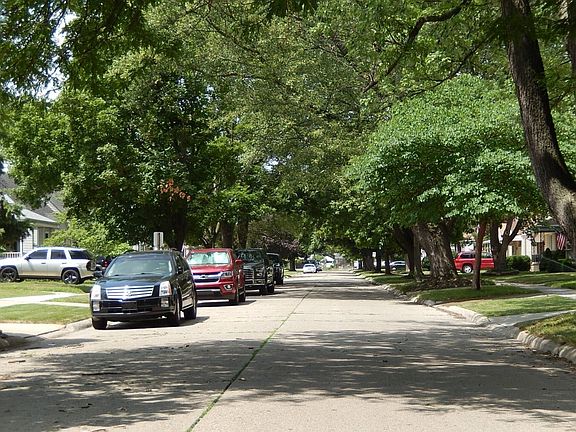 4th image of 2062 Markese Ave