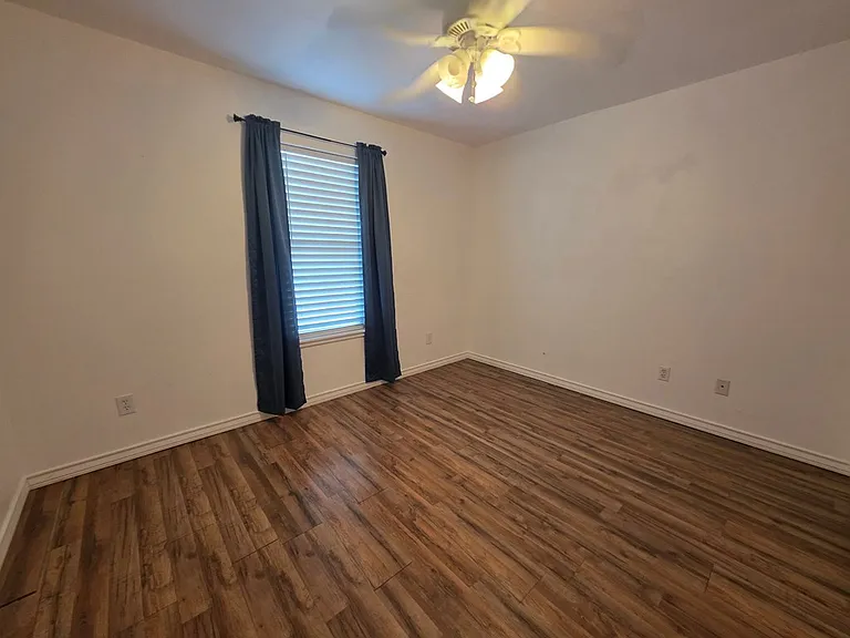 123 Wayside Ln — Photo 11