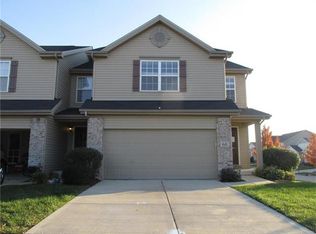 60 Country Field Ct, Lake Saint Louis, MO 63367