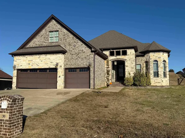 30 River Road Dr E, Mayflower, AR 72106