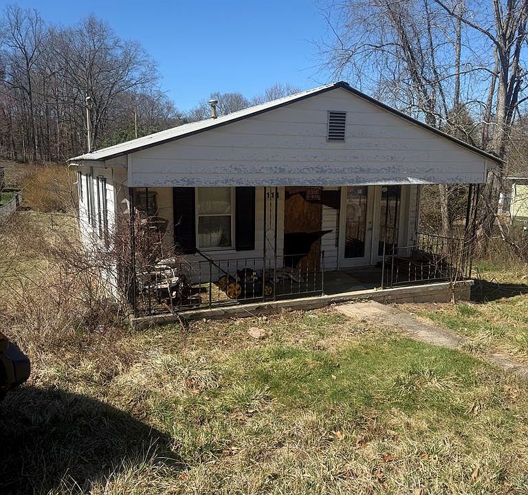 1st image of 114 Lively St