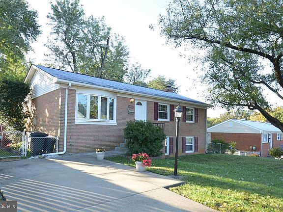 2nd image of 14703 Dunbar Ln