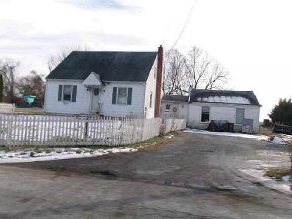 2nd image of 308 Fair Hill Dr