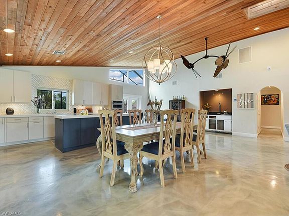 4th image of 5006 SW 8th Ct