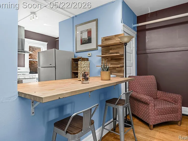 211 N Main St #1 — Photo 12
