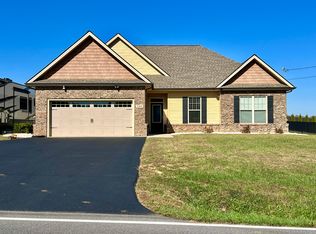 586 Sugar Hollow Rd, Telford, TN 37690