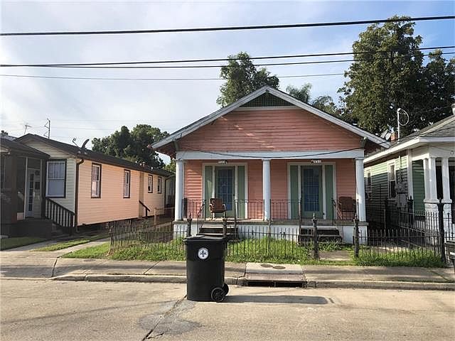 1st image of 1220 Leonidas St
