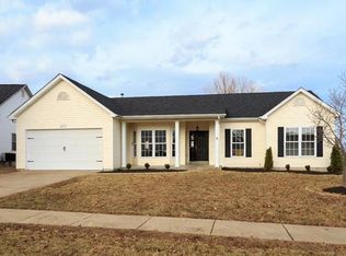 1613 Norwood Hills Dr, O'Fallon, MO 63366