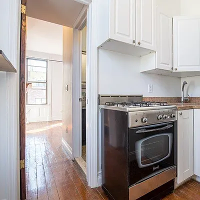 Rented by Nooklyn NYC LLC | media 30