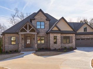 216 Garlington Oak Ln, Greenville, SC 29615