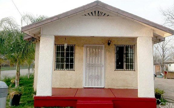 3rd image of 1198 W 19th St