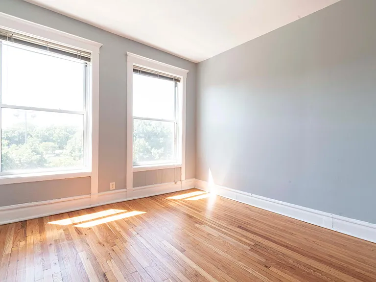 2545 N Sheffield Ave #309 — Photo 14