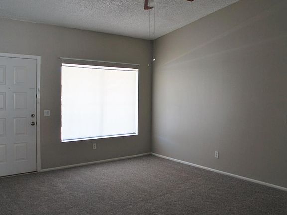 4th image of 418 E Wickieup Ln