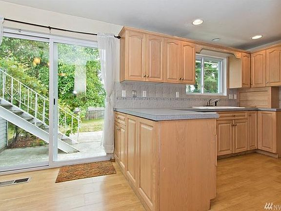 5th image of 26104 SE 425th St